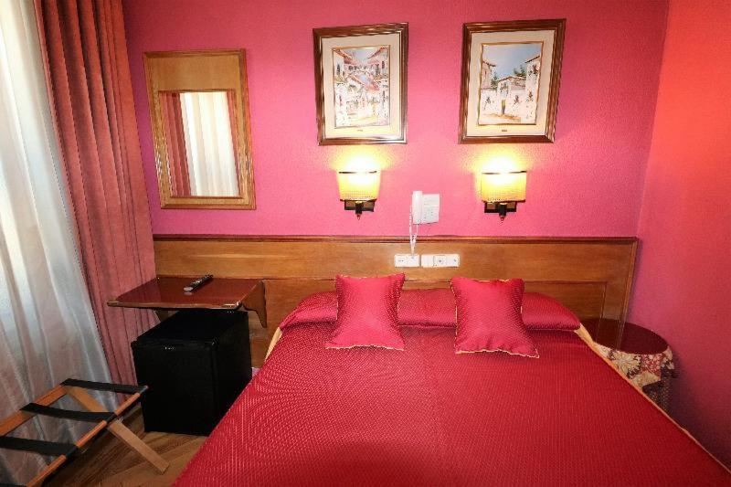 Hostal Hispano - Argentino Gran Via Madrid Cameră foto